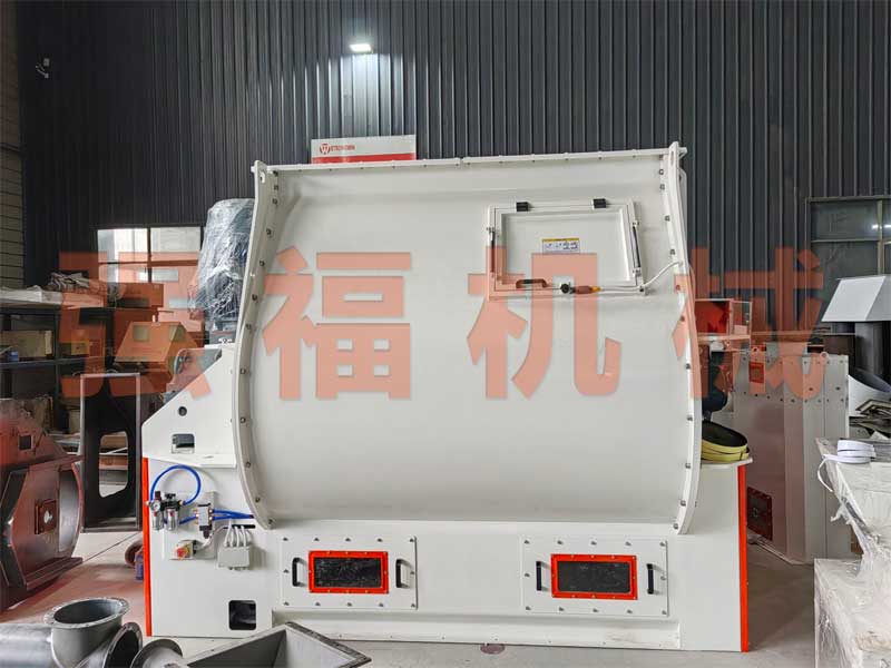 動(dòng)物飼料混合機(jī)
